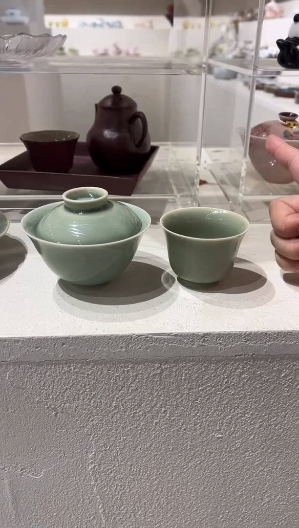 【闪购商品】越窑青瓷 宽口盖碗+杯*2