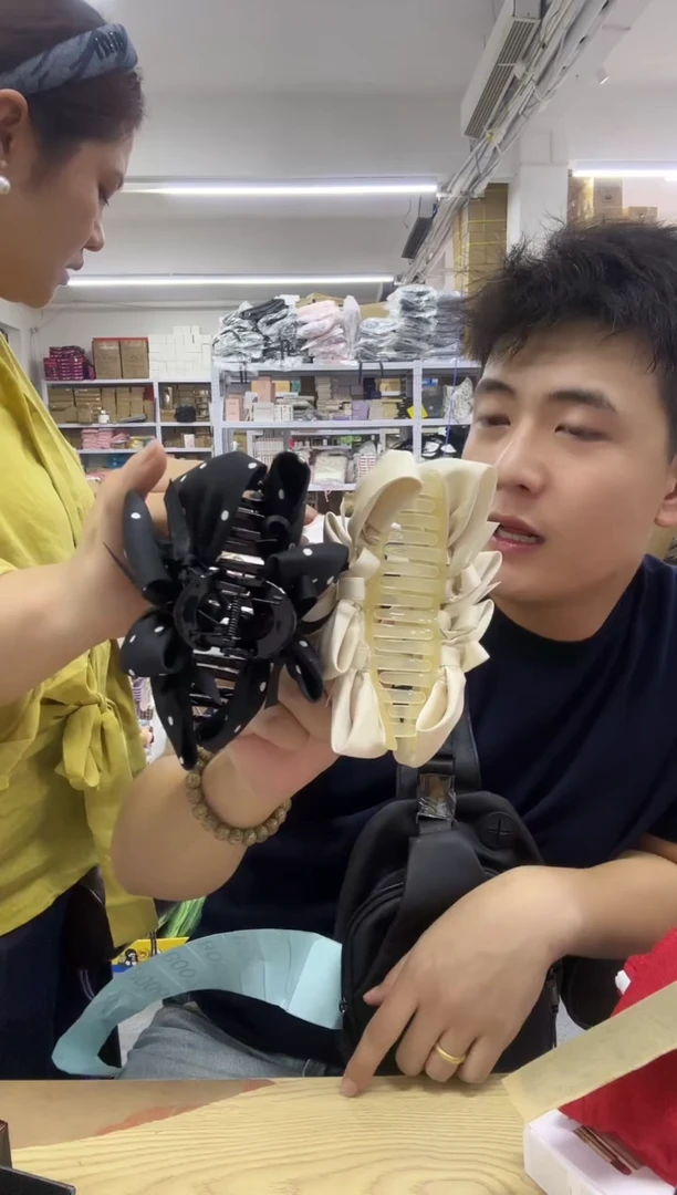PVC王老四直播闪购商品看图下单发2