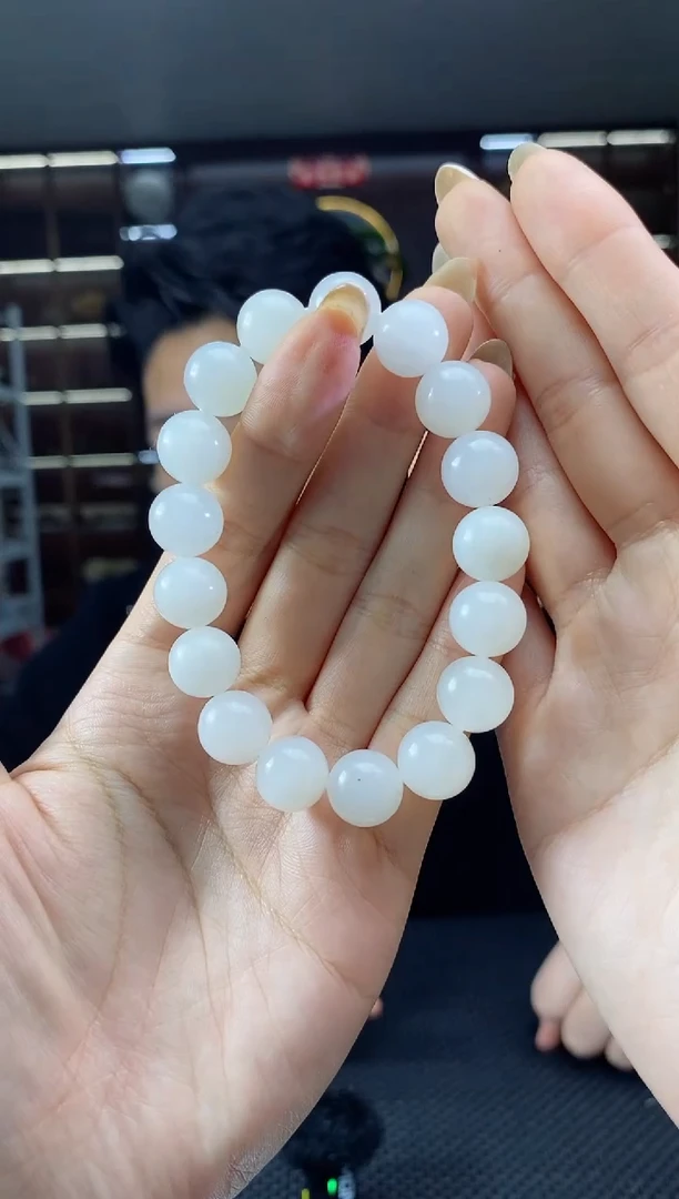 【闪购商品】和田玉手饰未镶嵌卡12圆珠