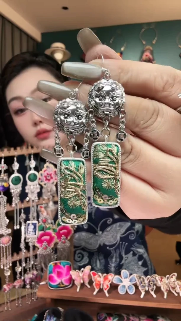 刺绣纯手工民族风刺绣耳环