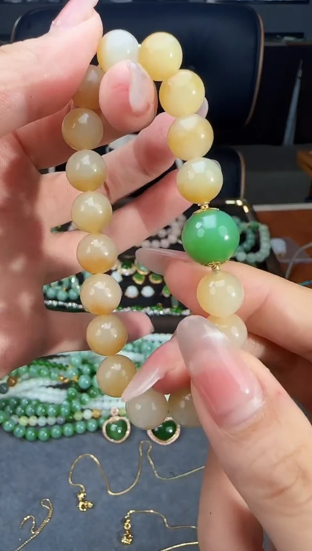 未镶嵌手链和田玉1