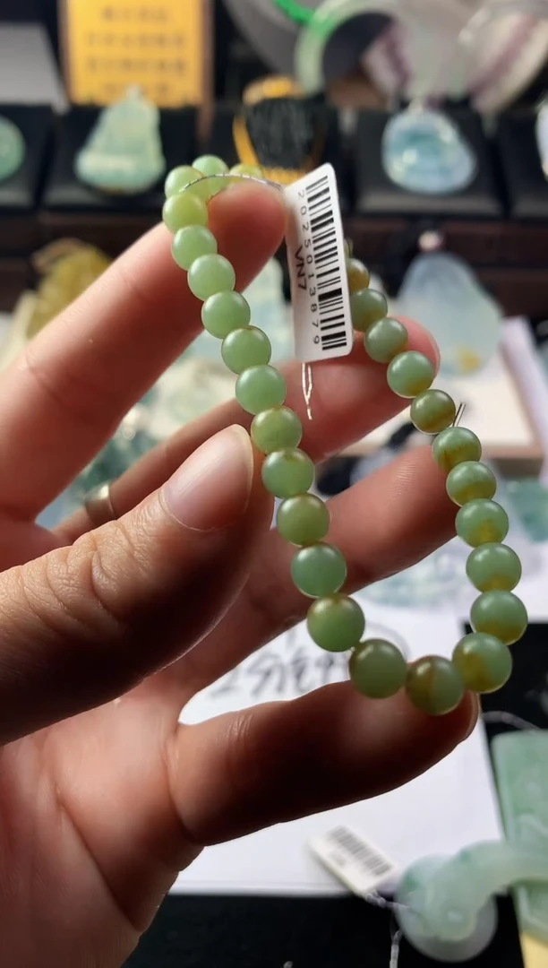 未镶嵌定制翡翠弹*毛货不退不换