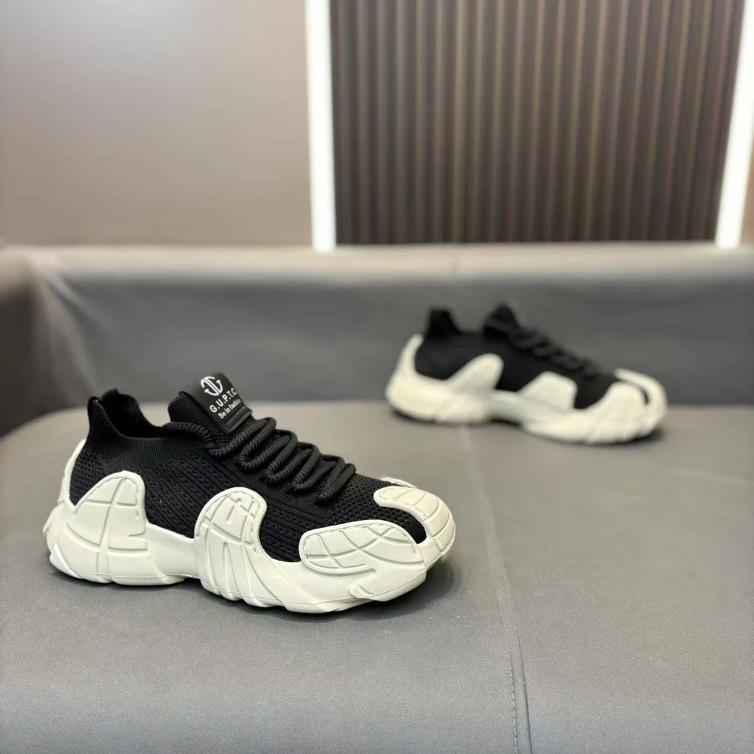 2025年春季新款潮流百搭舒适轻便透气精致轻奢男士时尚休闲鞋