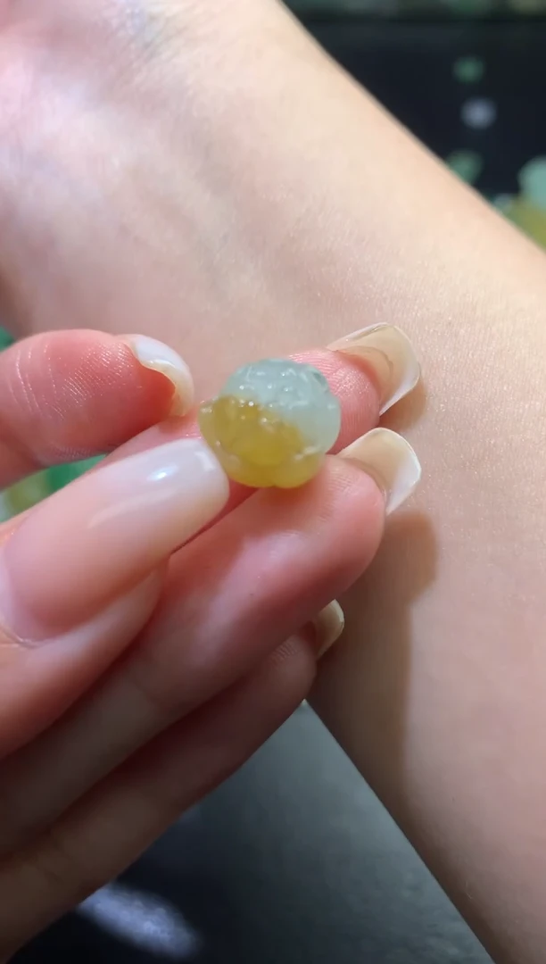 未镶嵌定制翡翠毛货