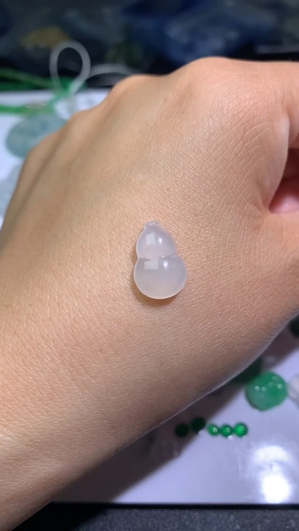 未镶嵌定制翡翠毛货