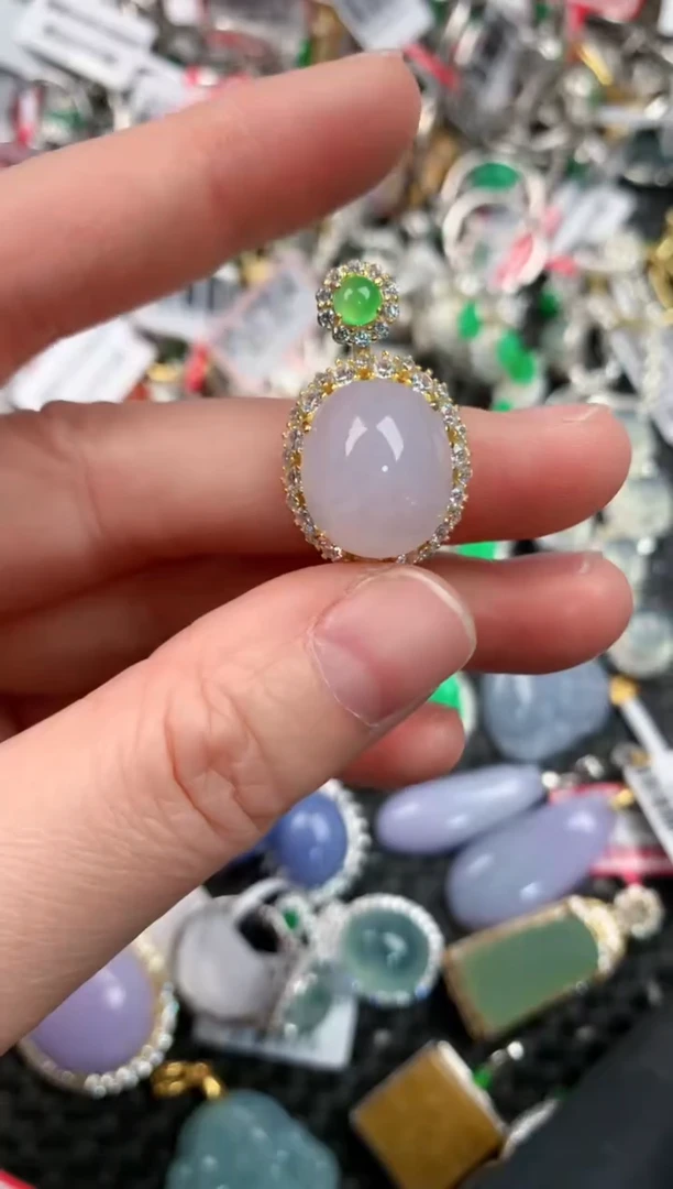 银S925镶嵌戒指翡翠333         8