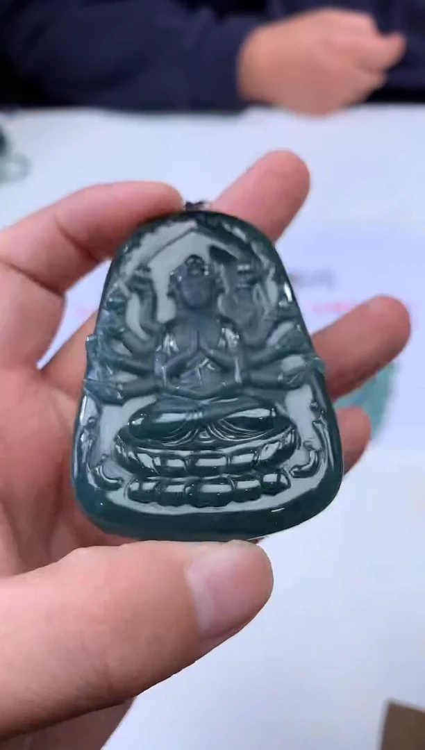 吊坠(不含链)未镶嵌翡翠千手