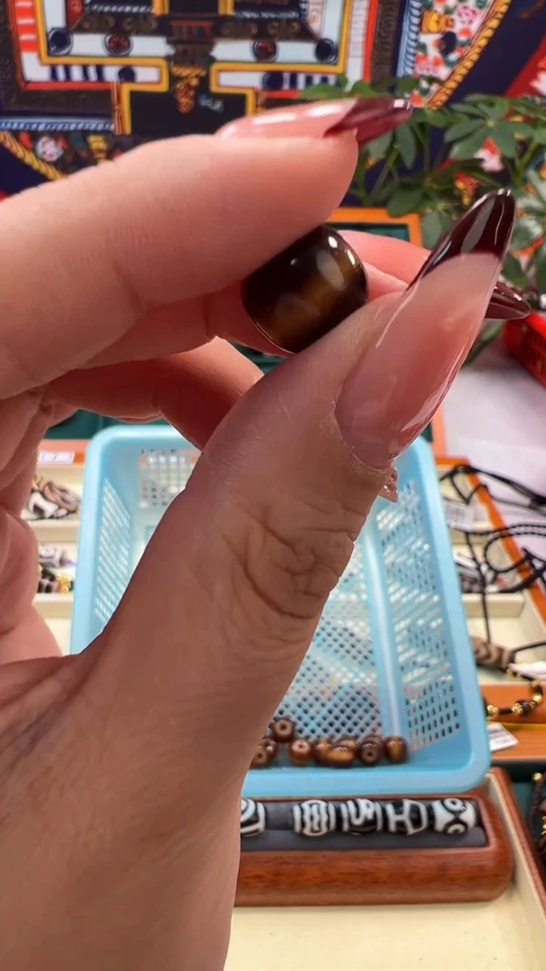 玛瑙/玉髓（覆膜）颈饰未镶嵌52.（微瑕随机发货）