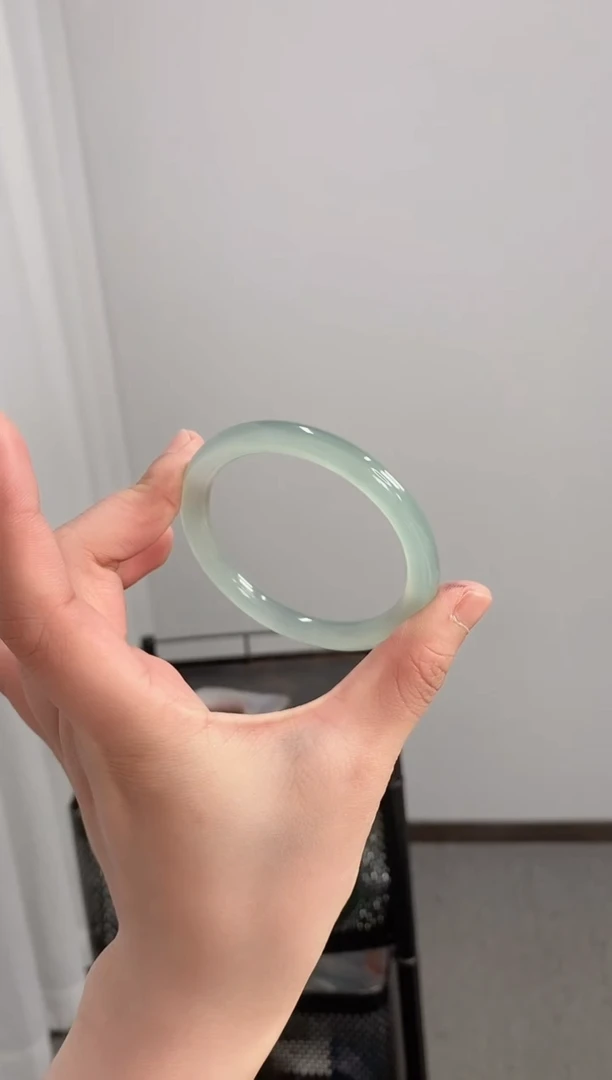 【闪购商品】玛瑙/玉髓手镯未镶嵌56-57圈