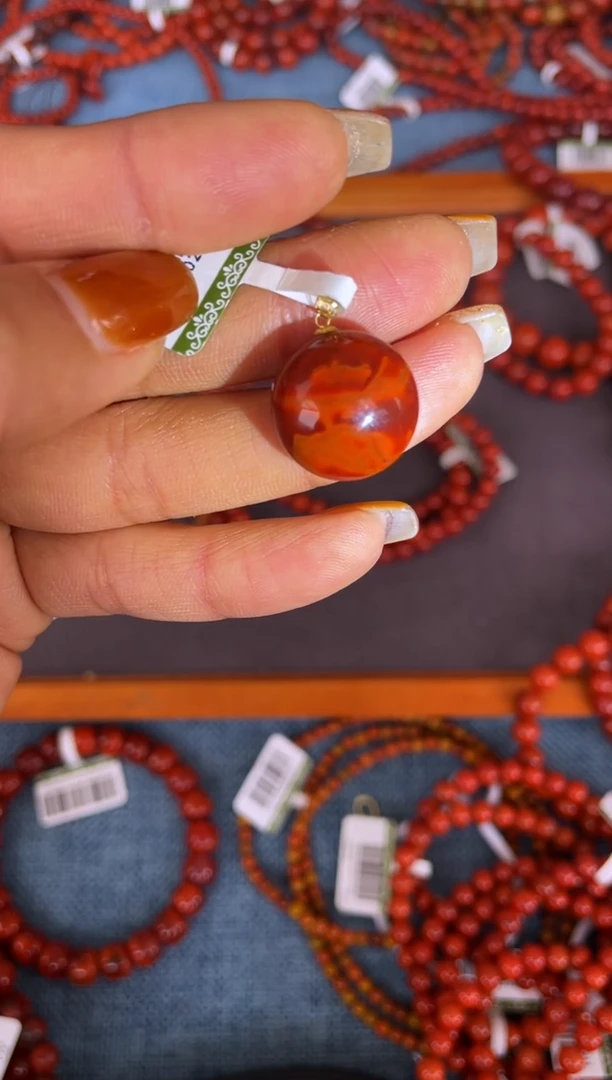 未镶嵌吊坠南红玛瑙N53凉山瓦西料牛血火焰吊坠