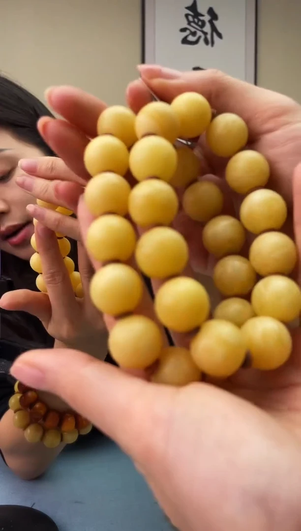 琥珀未镶嵌珠宝奇石T028 15假一罚十，多样性发一件