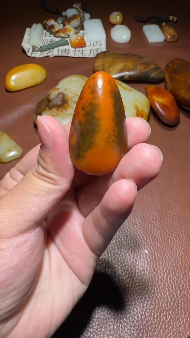 未镶嵌和田玉挂件我****凡和田玉