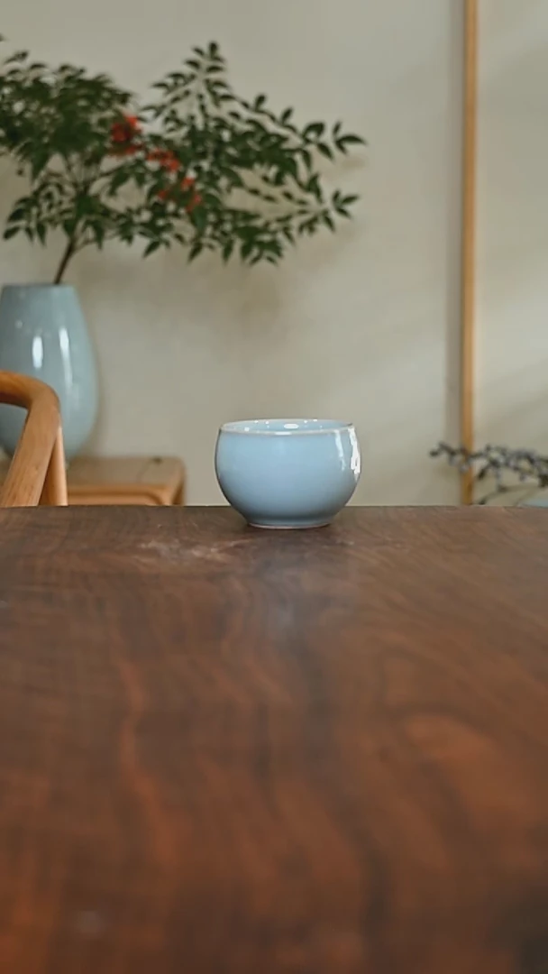 缸杯 天青 微瑕 朱家汝窑款
