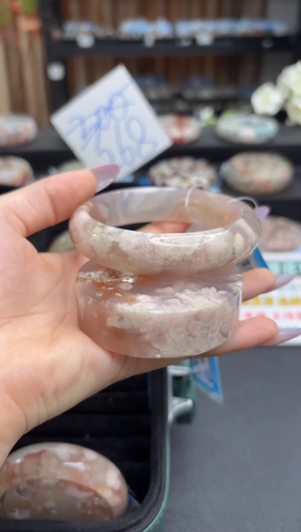 未镶嵌手镯石英质玉A481(62圈赠送镯心)