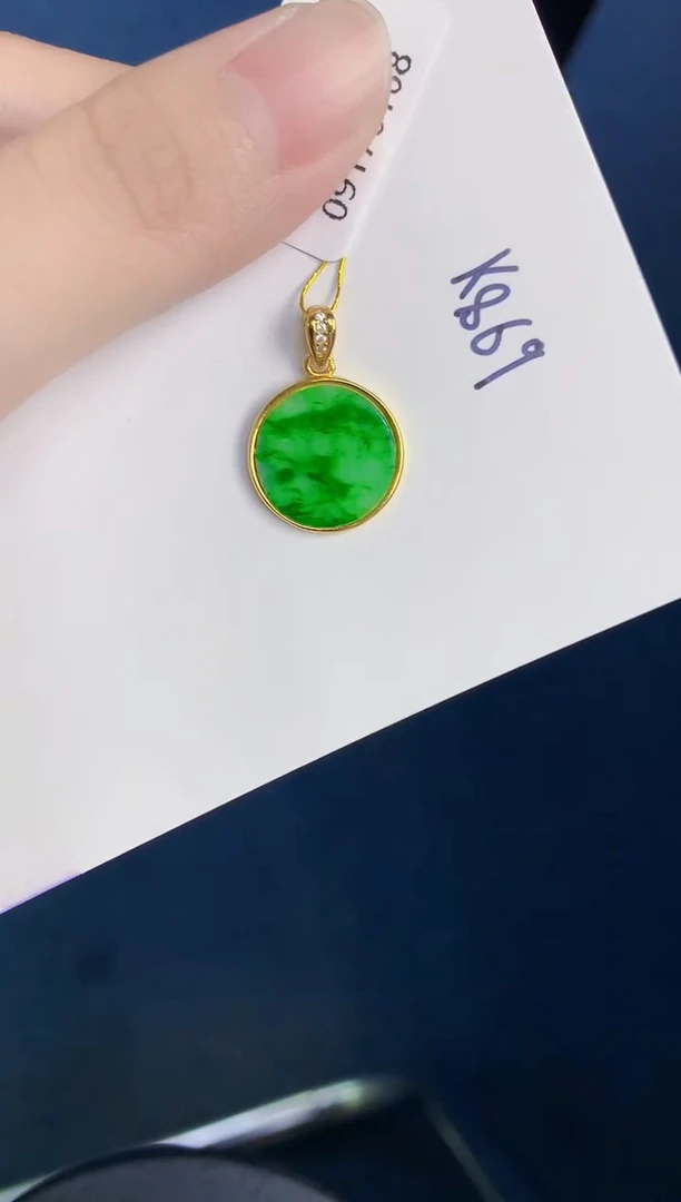 颈饰未镶嵌翡翠天然翡翠缅甸A货