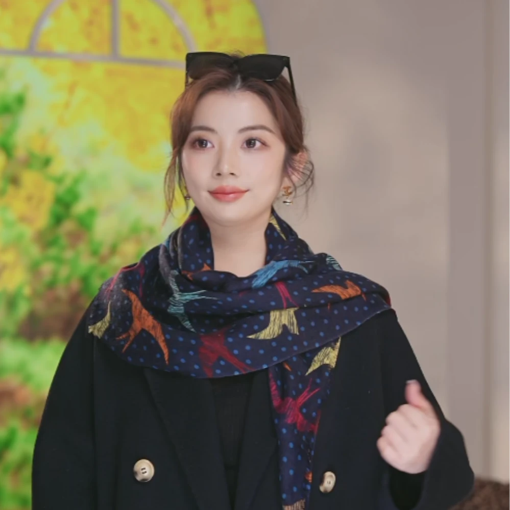 【燕归来】纯山羊绒花瓣边围巾时尚方巾百搭披肩保暖印花秋冬保暖