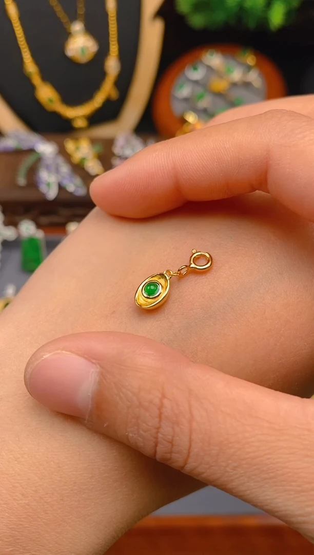 【闪购商品】翡翠吊坠(不含链)银S925镶嵌元宝万能扣