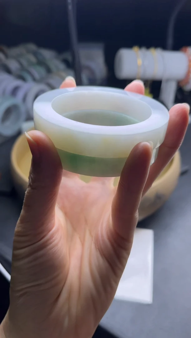 未镶嵌手镯定制翡翠翡翠手镯单样发一件