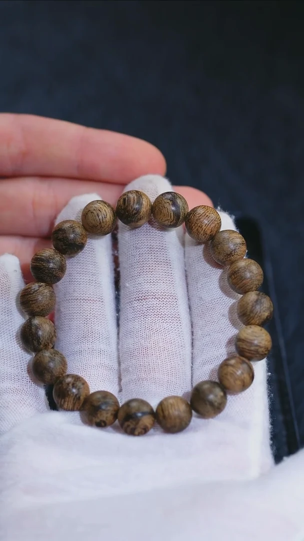 沉香手串正区文莱蛇皮纹1.0单圈10g+