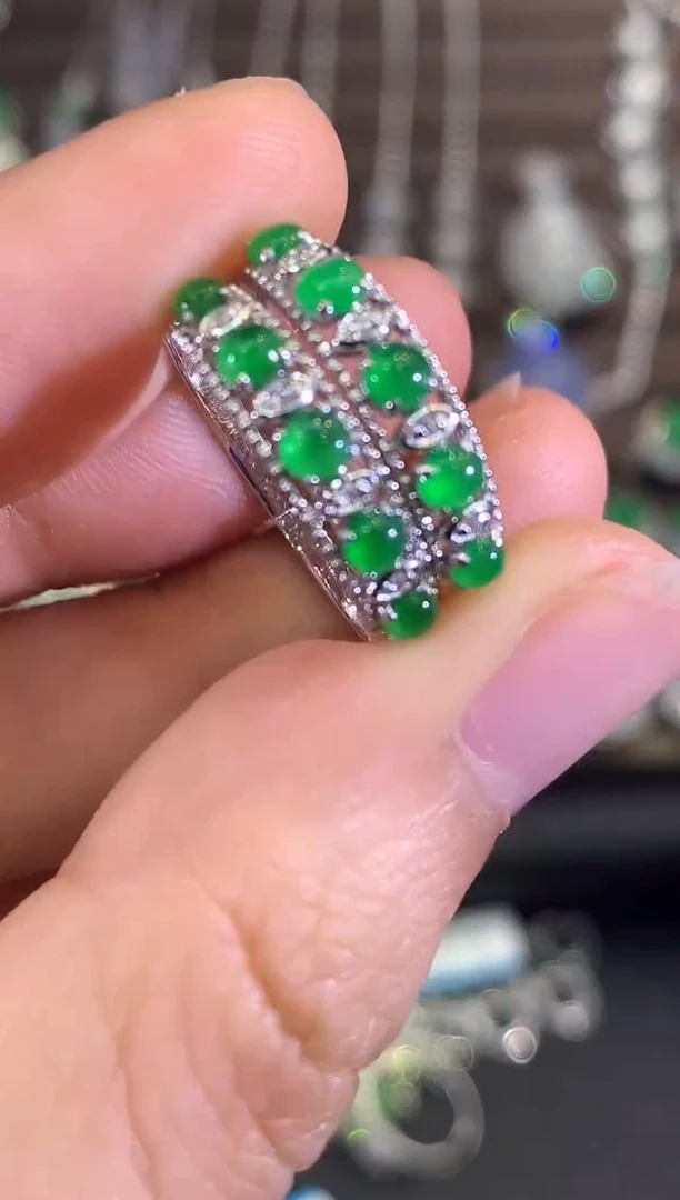 18K金镶嵌戒指翡翠B161 多样性一件发货