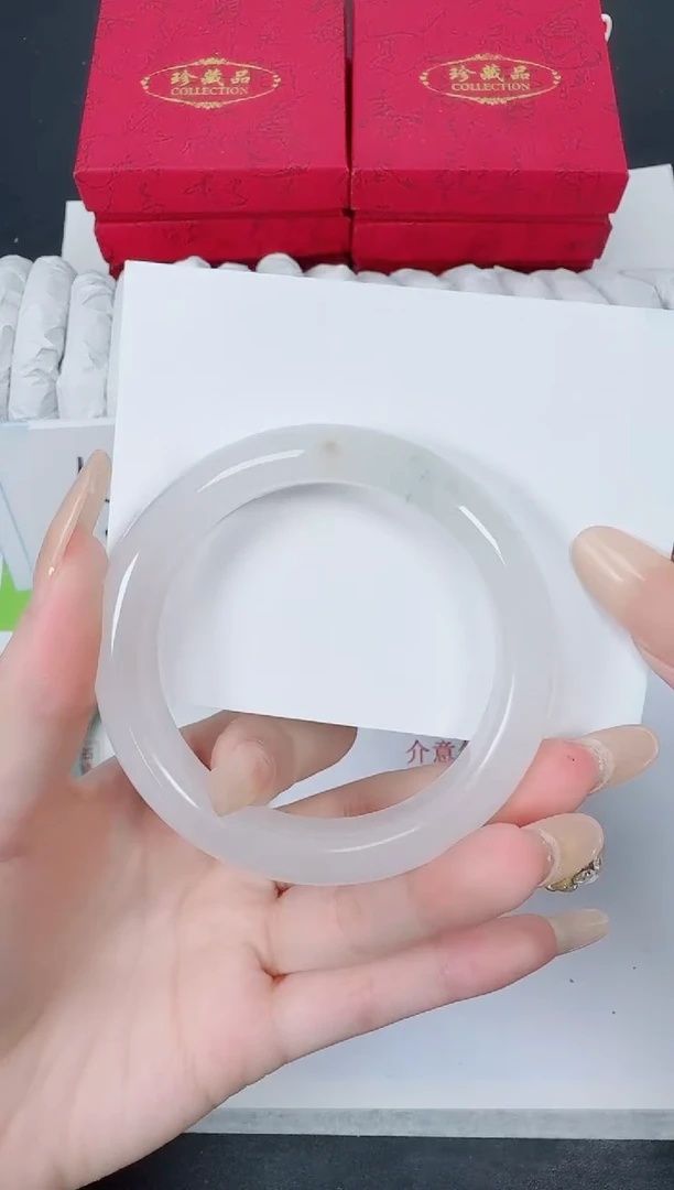 【闪购商品】石英质玉手镯未镶嵌K95-53.7