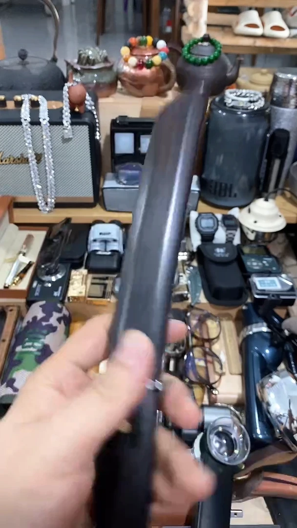 瓷片闪购商品  如图所示