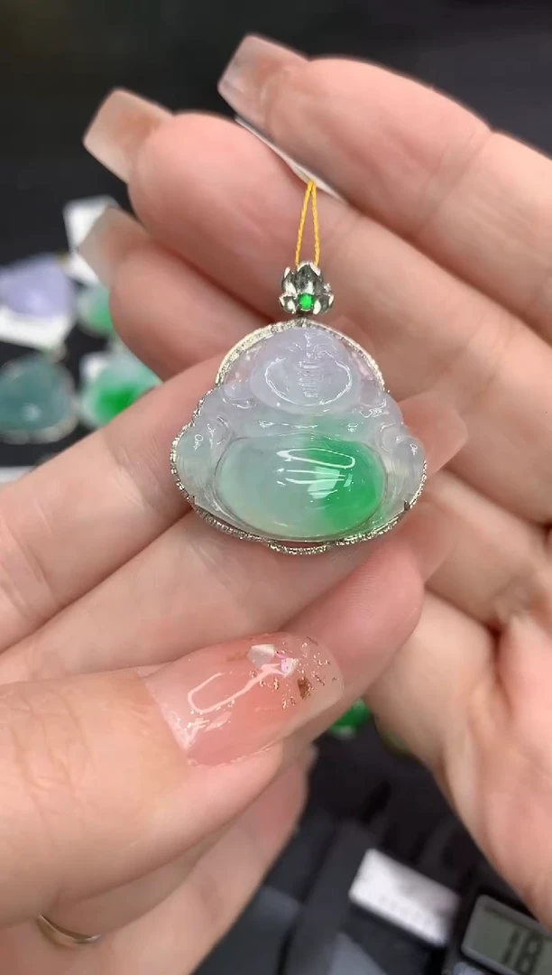 吊坠(不含链)18K金镶嵌翡翠1111111111111