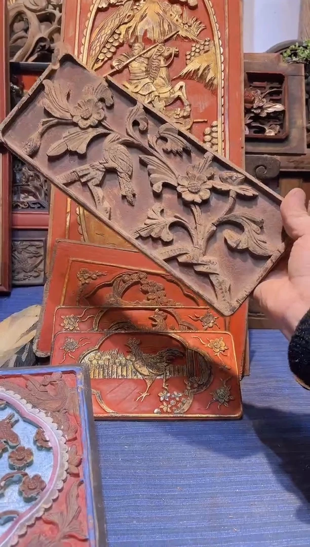 【闪购商品】香樟木老木雕老物件花板