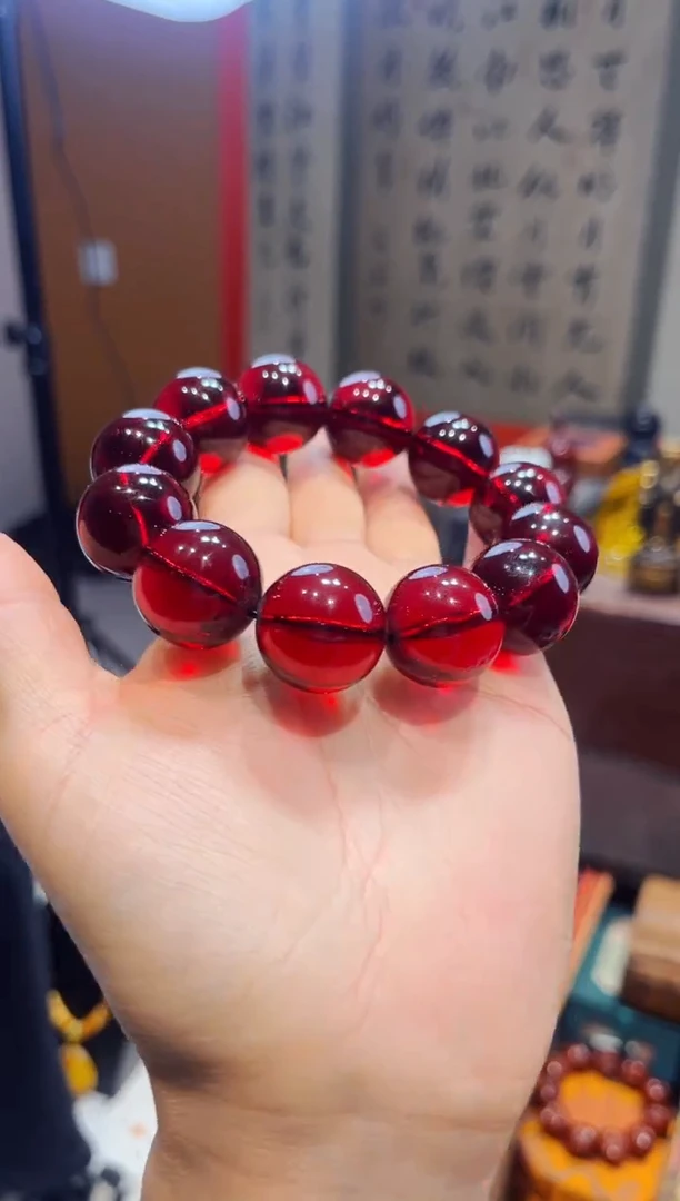 【闪购商品】血珀裸石未镶嵌欣妹专属精选链接B725877
