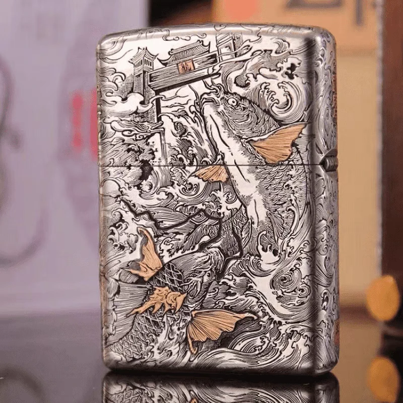 Zippo打火机村鱼化龙手工皮盒装（金箔版）