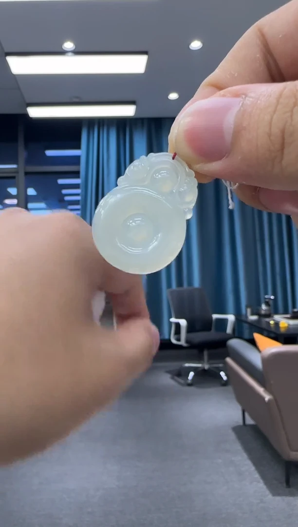 颈饰未镶嵌翡翠天然翡翠A货孤品一件