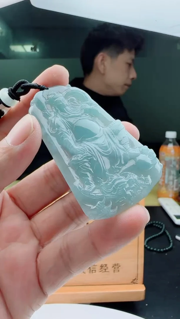 【闪购商品】翡翠颈饰未镶嵌111111111