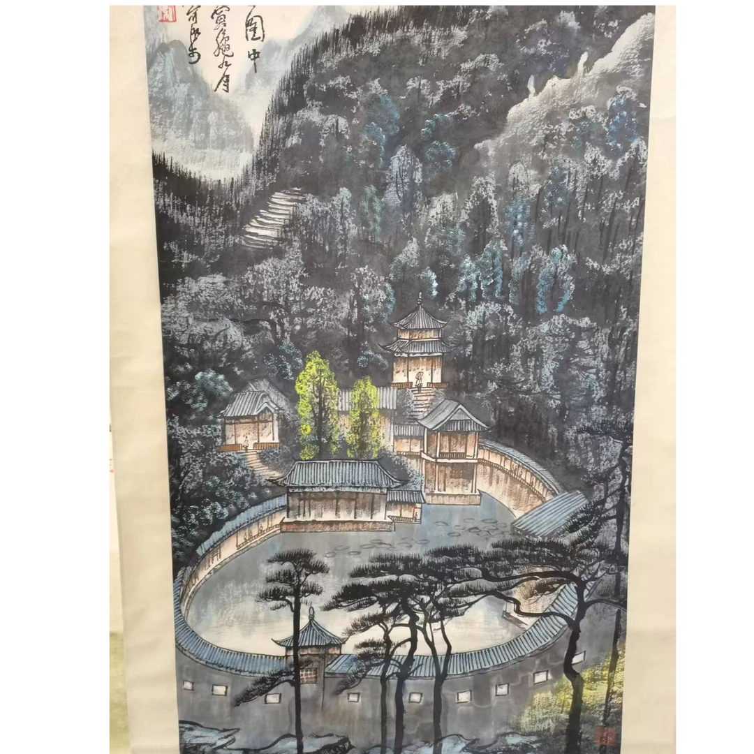 李老 款 绘画山水立轴138*68平尺8.2