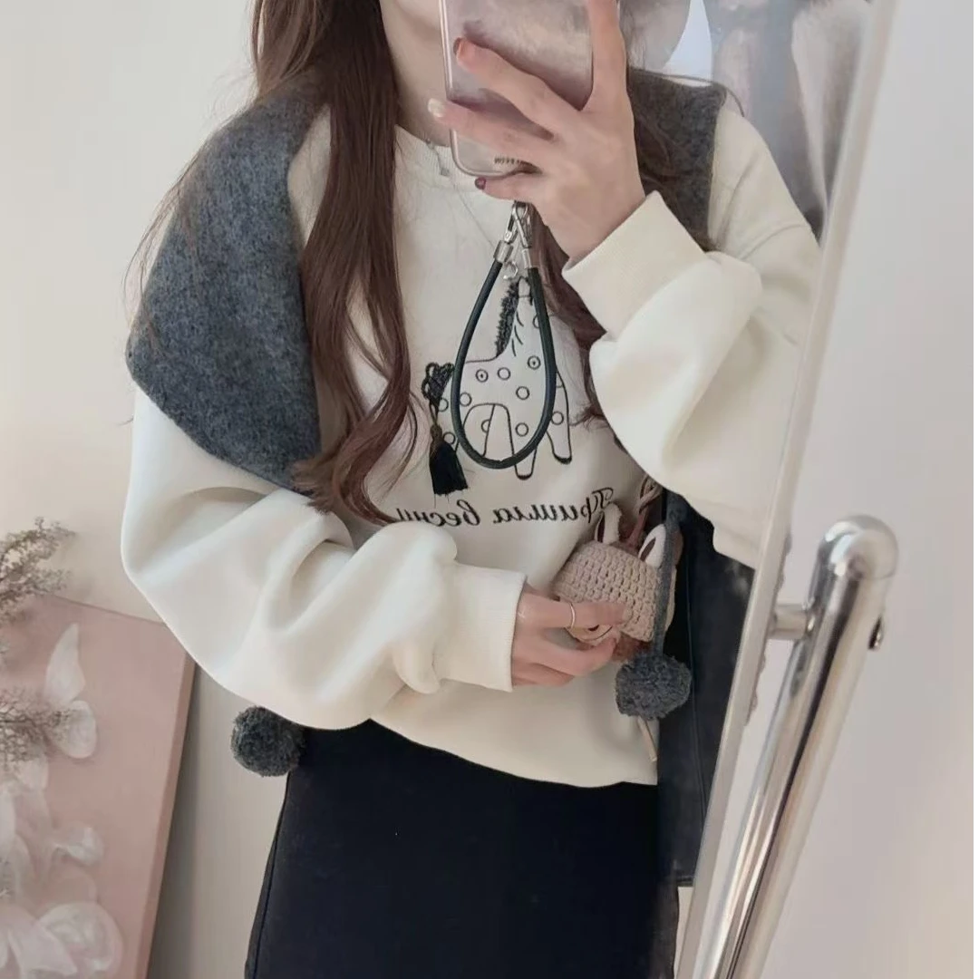 ouran 秋冬新款G1737百搭显瘦加绒印花卫衣（配披肩）