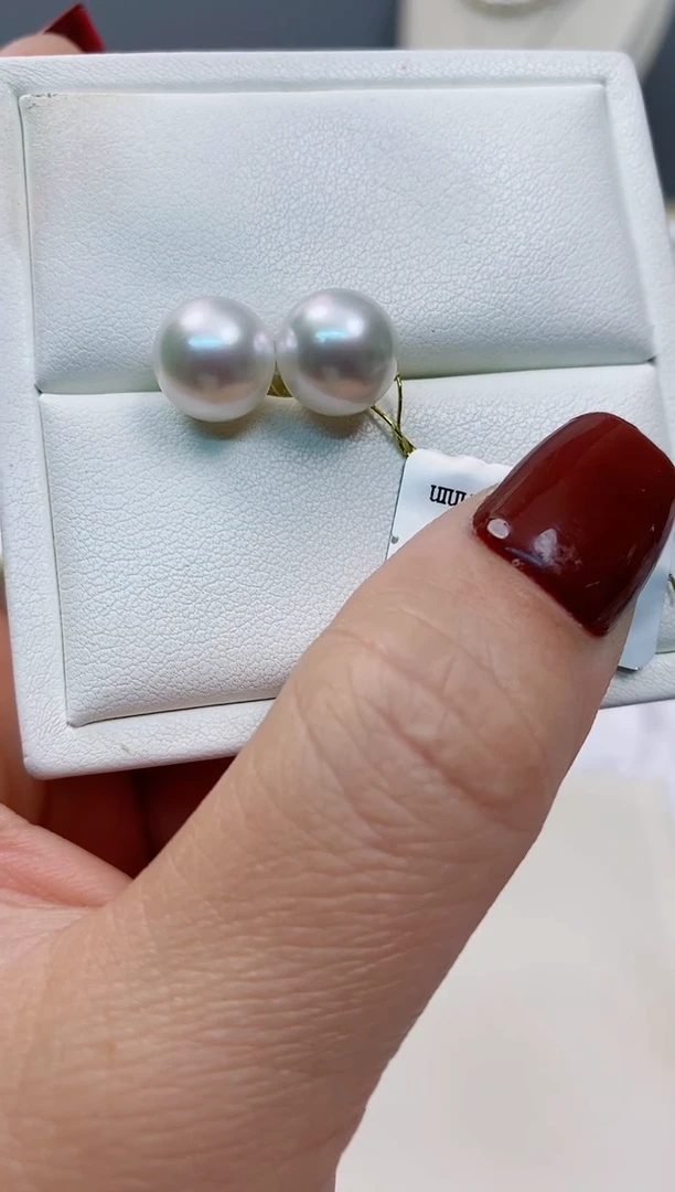 【闪购商品】海水珍珠耳饰18K金镶嵌10-11澳白珍珠耳饰