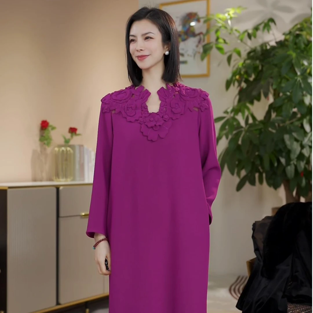 【七景超级太太】2025新款春季设计高档连衣裙 SL25021