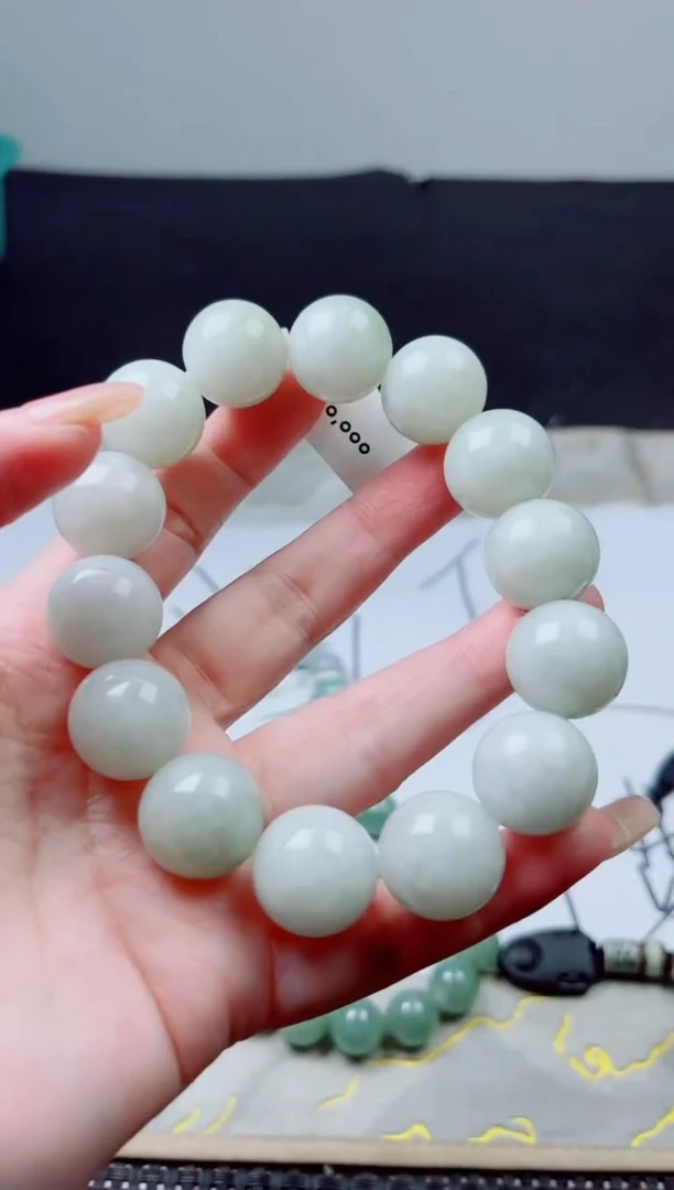 未镶嵌定制翡翠翡翠