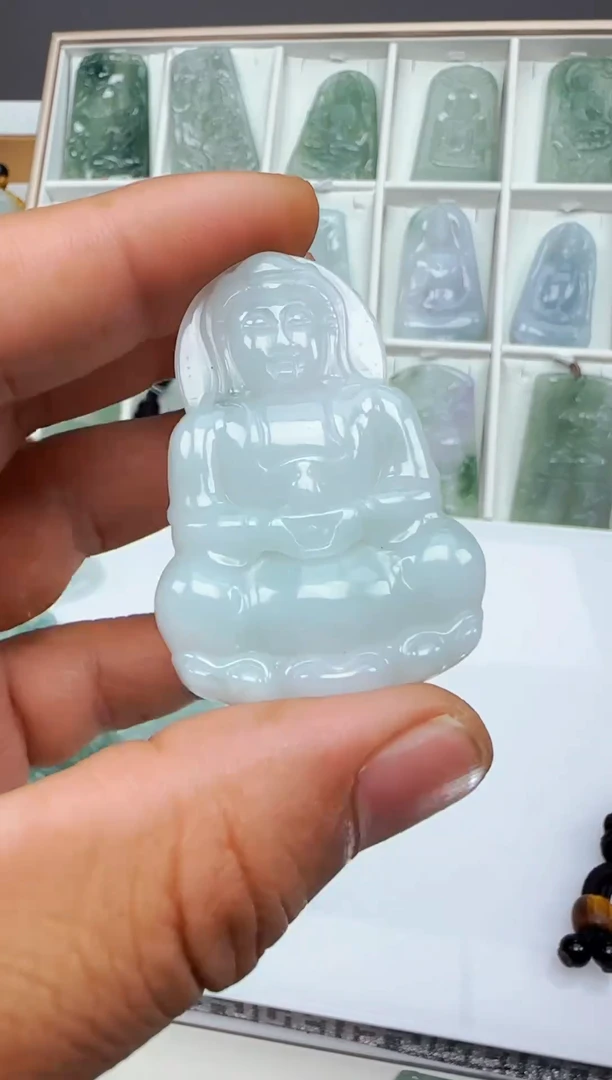 【闪购商品】翡翠颈饰未镶嵌天然A货翡翠