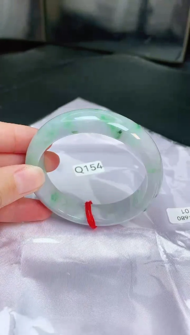 【闪购商品】翡翠手镯未镶嵌缅甸天然A货翡翠手镯