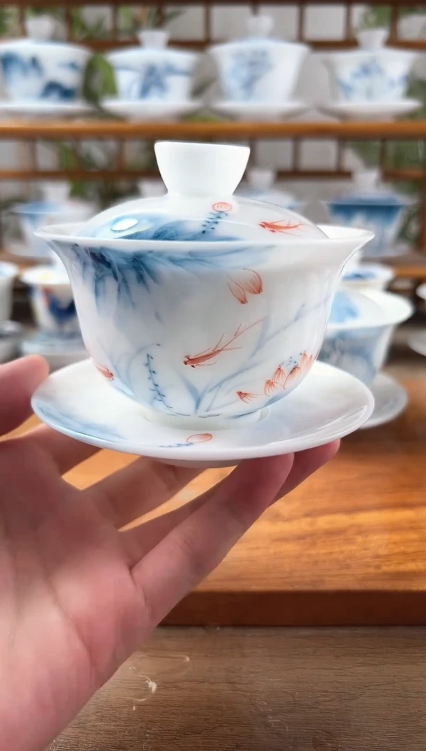 微瑕高冰蓝莲180ml三才盖碗