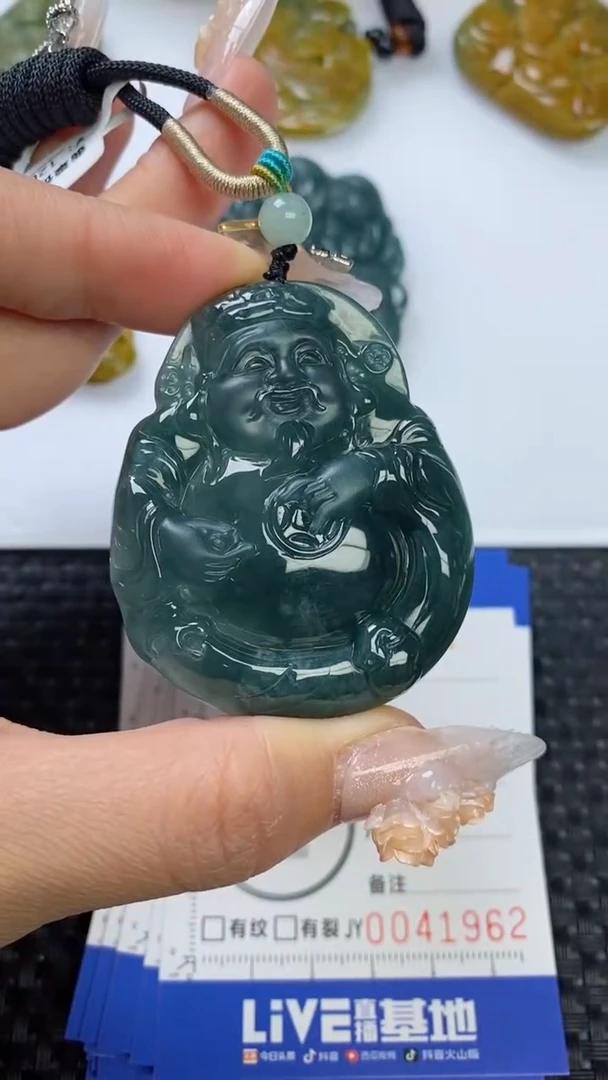 【闪购商品】翡翠颈饰未镶嵌1111111111111111