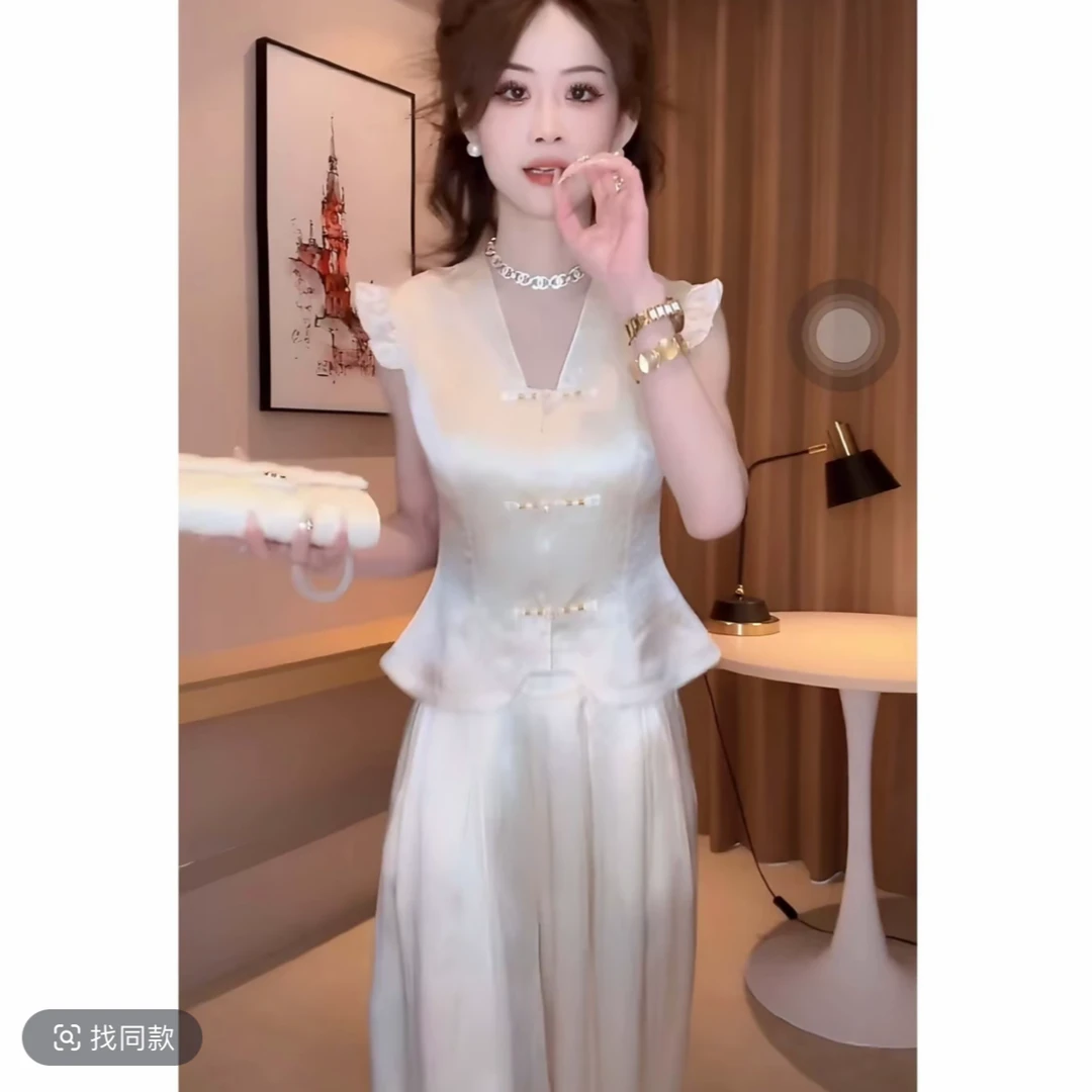 【两件套】小公主2025夏季新中式短袖T恤设计款裤子套装时尚2169