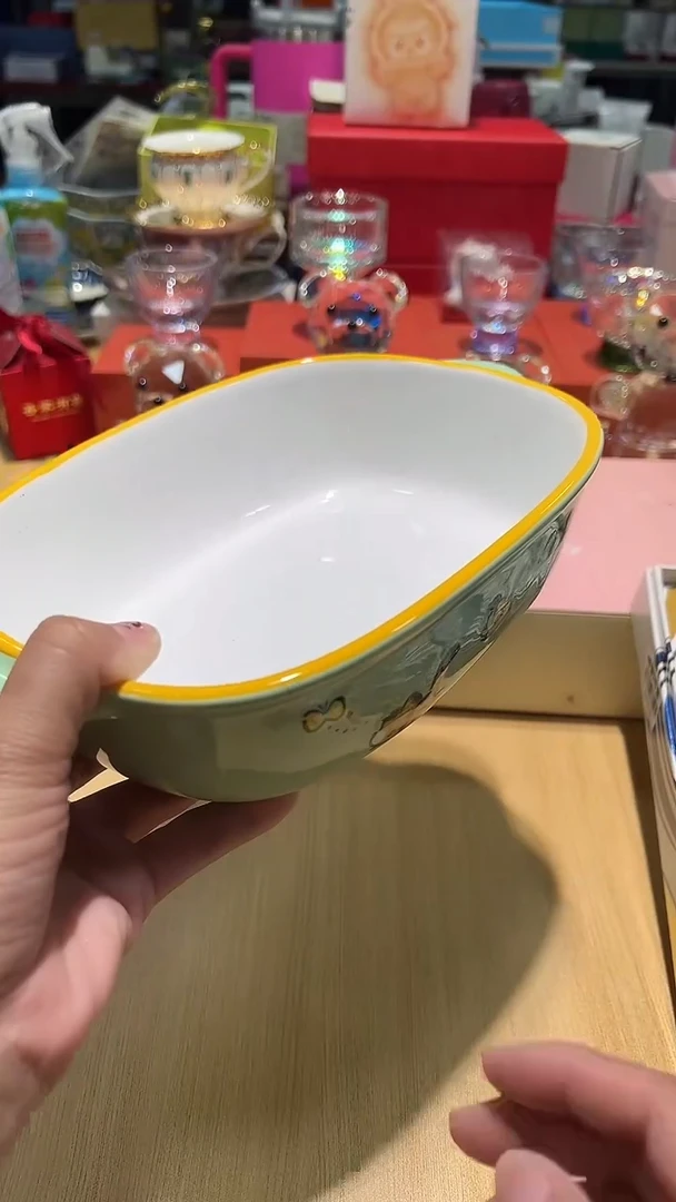 瓷片碗碟好物一件不留@@1