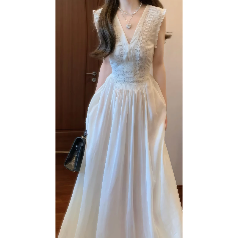 【天鹅堡】重工刺绣复古V领连衣裙夏气质收腰无袖女神范度假风长裙