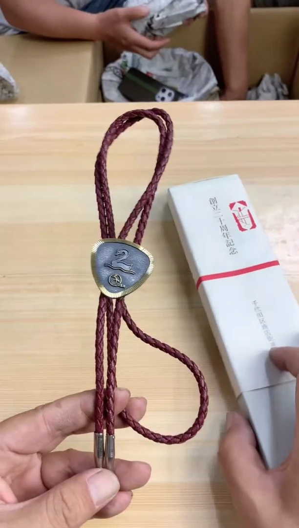 手工艺品玻璃默认微瑕，no退no换，介意勿拍