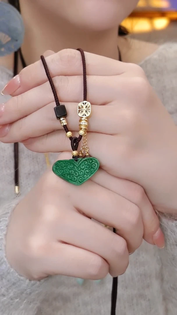 颈饰未镶嵌翡翠国风