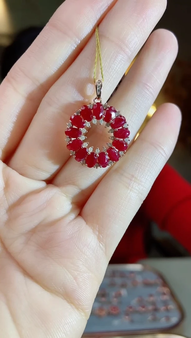 银S925镶嵌颈饰红宝石颈饰