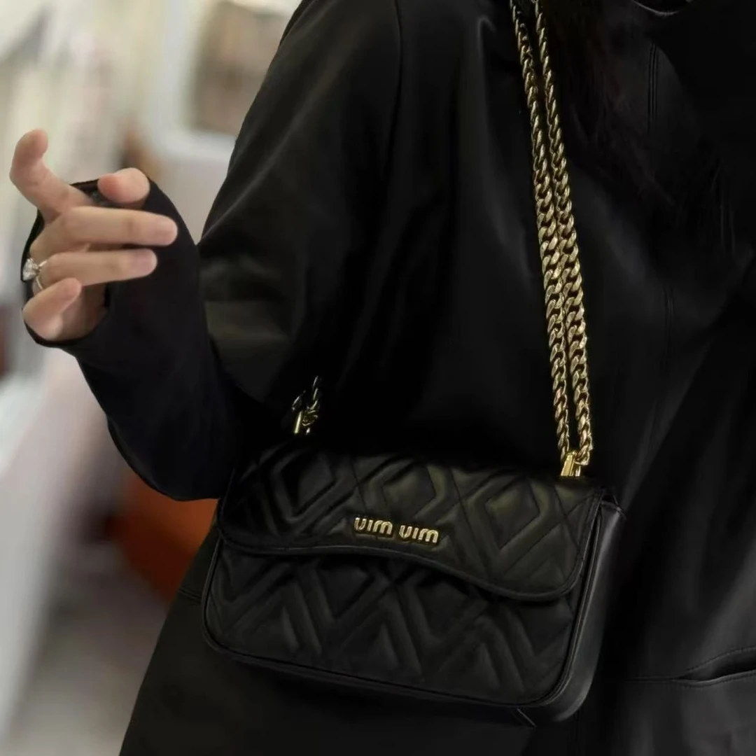 95新 MIU MIU/缪缪 安洁利严选链条包/0009847