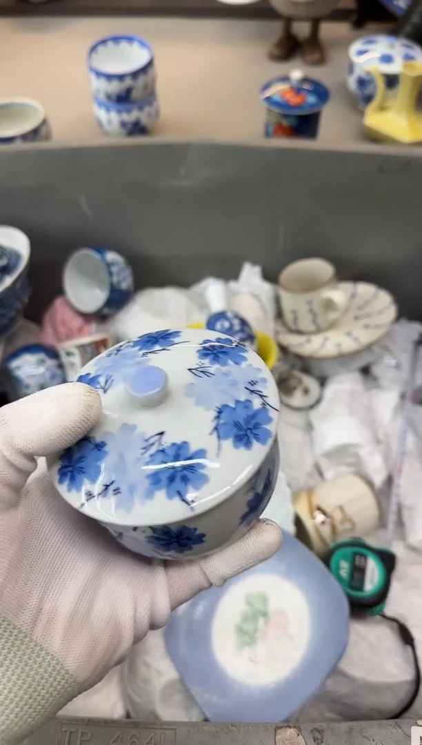 摆件刘*言瓷器瓷器瓷器瓷器