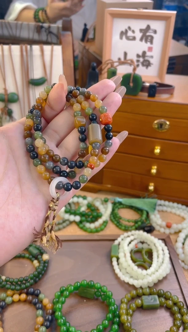 手链未镶嵌和田玉楼兰